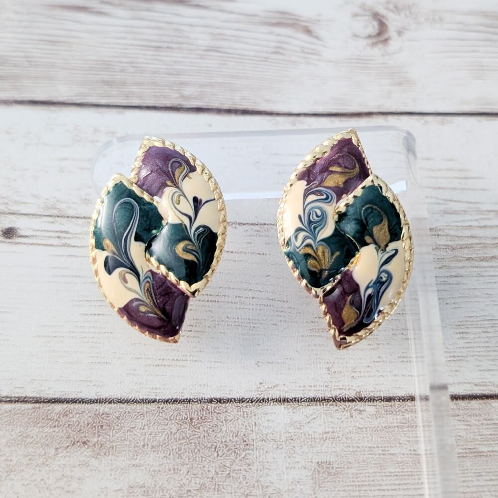 Vintage Stud Earrings Stunning & Unusual Statement Stylish